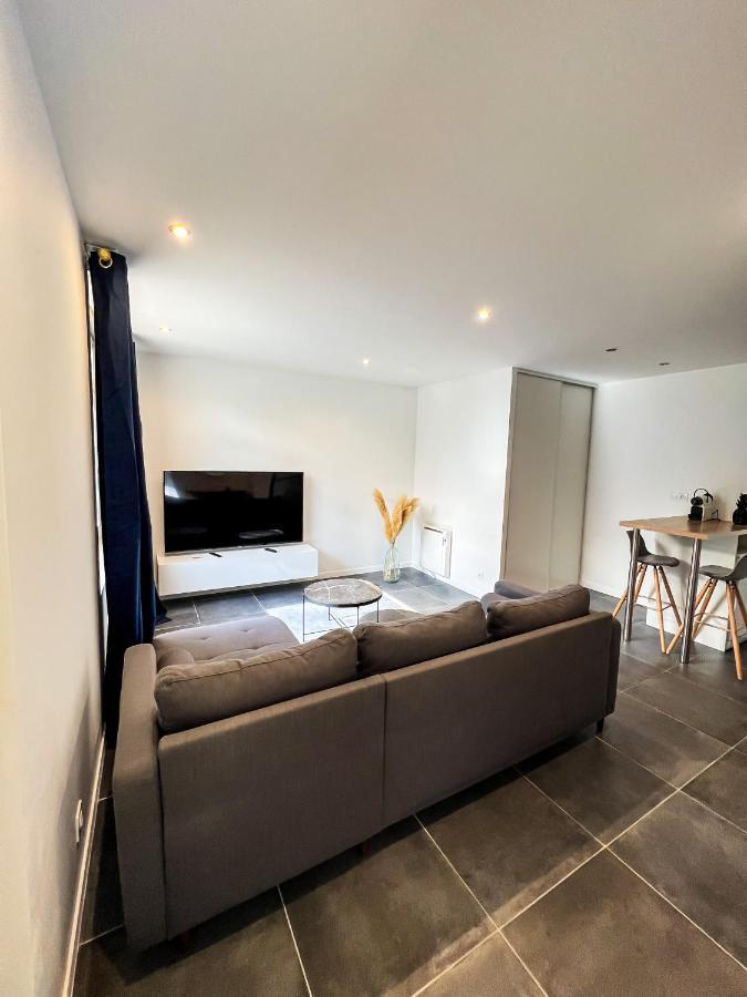 Charmant Appartement Au Coeur De Блуа Экстерьер фото